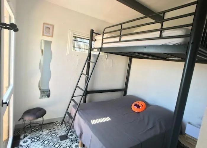 T2, 4 Pers, Face A La Mer, Terrasse, Parking Prive, A 400m Des Commerces, Devant! - Fr-1-81-462